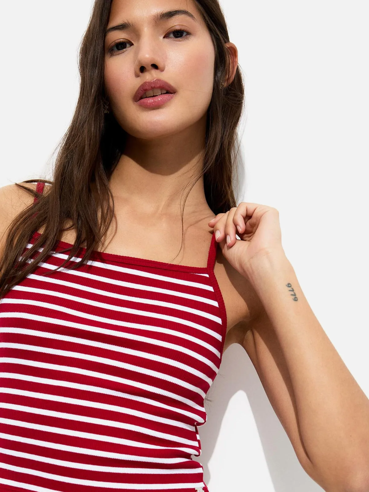 Short Striped Strappy Top - 图片 2